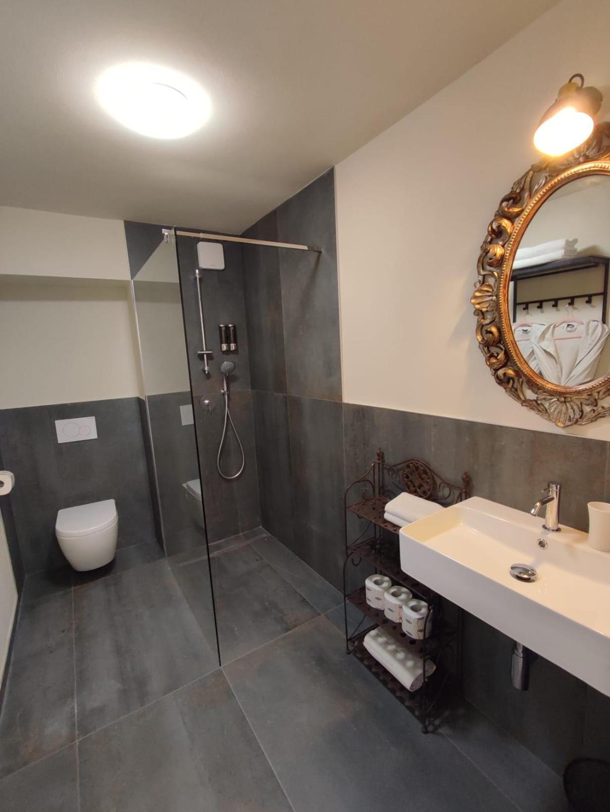 Casa Vacanze Bella-Host By Foresteria Bergamo Bella エクステリア 写真
